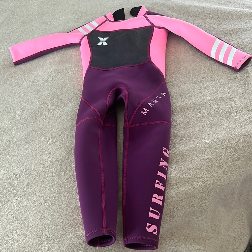 $40 Girl’s Wet Suit